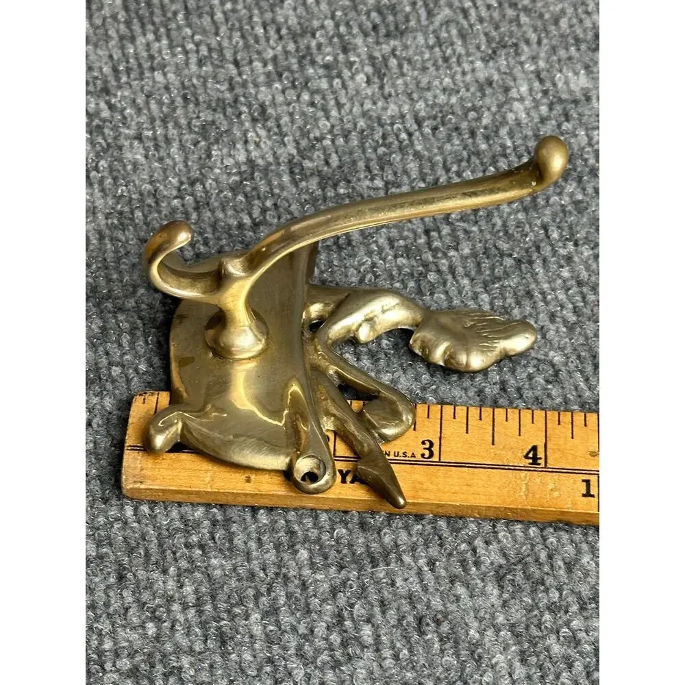 Vintage 70s brass shower hook woman bathing Rosenthal Taiwan 4x4 bath tub soak
